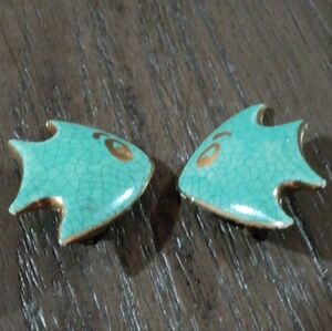 Vintage clip on earrings
